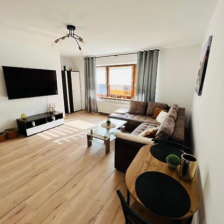 Ferienwohnung Apartament Kolejowa 7 Neumarkt Exterior foto