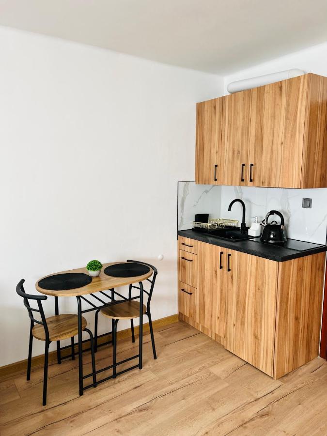 Ferienwohnung Apartament Kolejowa 7 Neumarkt Exterior foto